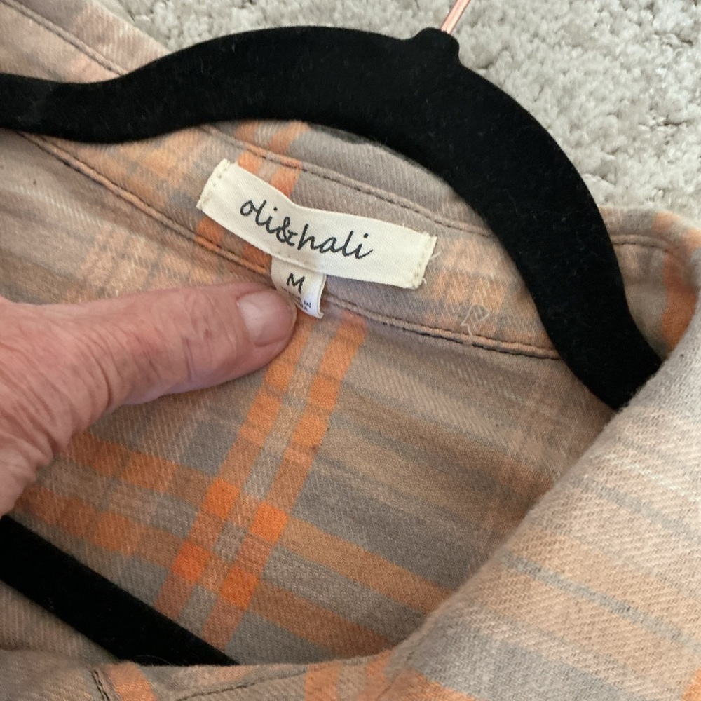 Oli & Hali Orange Plaid Long Shacket. Worn once. Says M more like XXL Oversized - Picture 3 of 4